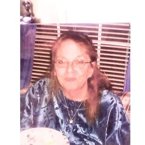 Meet your Posher, Janis